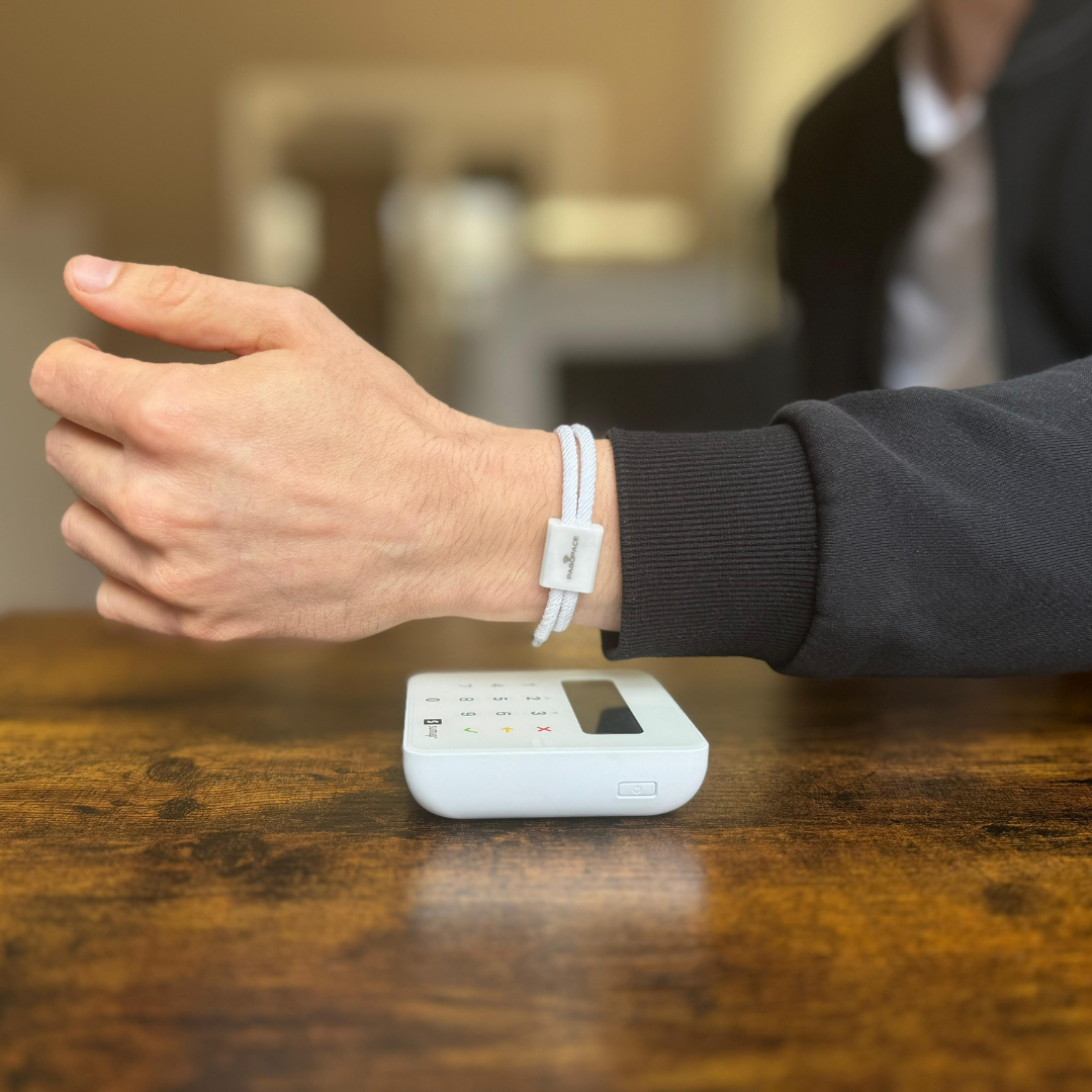 Pulsera PAGO
