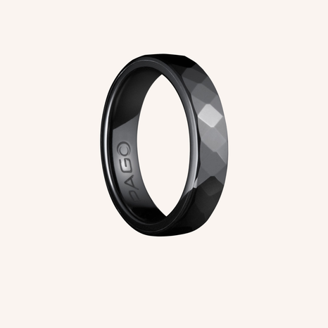 PAGO Diamond Black